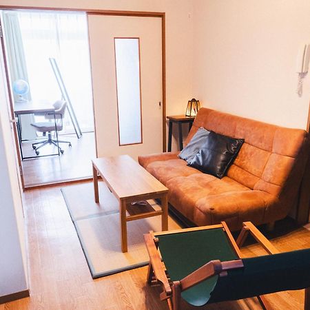Apert 201: Cozy 2-Bedroom Stay with Free Parking Takamatsu Exterior photo