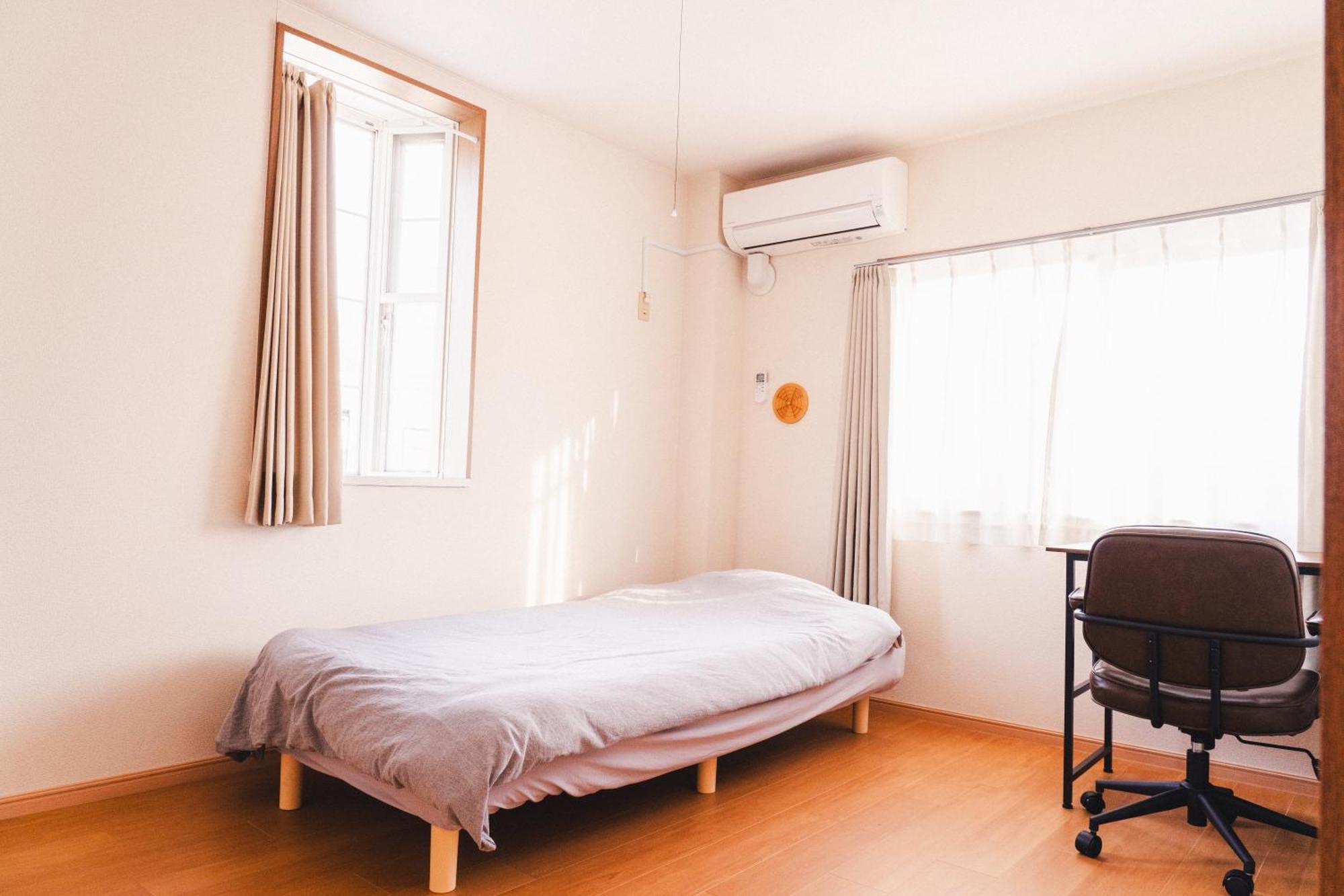 Apert 201: Cozy 2-Bedroom Stay with Free Parking Takamatsu Exterior photo
